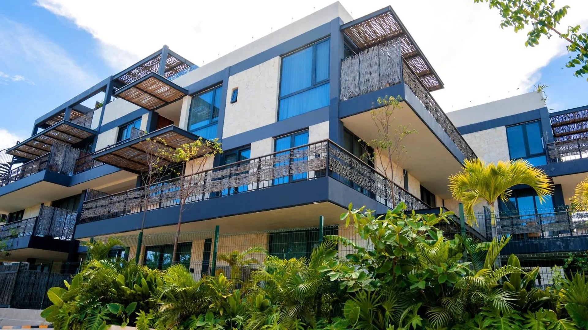 Hotel Bloom Tulum Apartments